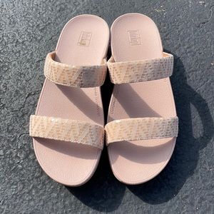 Fitflop sandals size 7